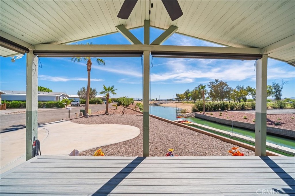 551 Beach
