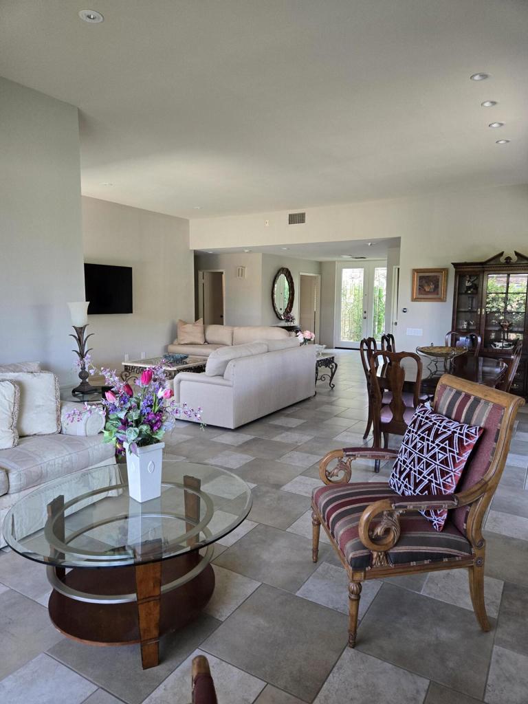 The Springs C.C. - Residential Lease