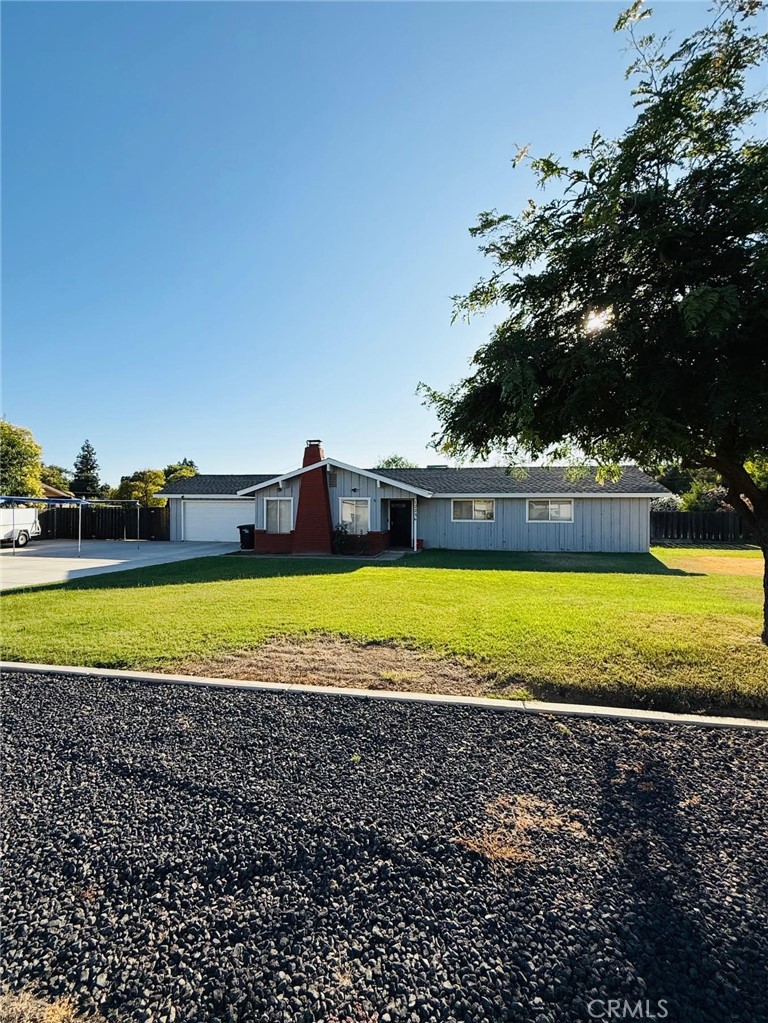 Welcome to 12236 Gabor Way in the desirable Madera Ranchos community! This well-maintained 3-bedroom, 2-bathroom home offers 1,458 sq ft of comfortable living space on a spacious 0.51-acre lot. Enjoy energy efficiency with a fully paid-off solar system, reducing your long-term utility costs. The property also features newer front landscaping, adding to the home's curb appeal and charm.
Inside, you'll find an open floor plan with a cozy fireplace, tile and carpet flooring, and a functional kitchen with all major appliances included. The large lot offers ample space for RV parking, a workshop, or potential future additions.