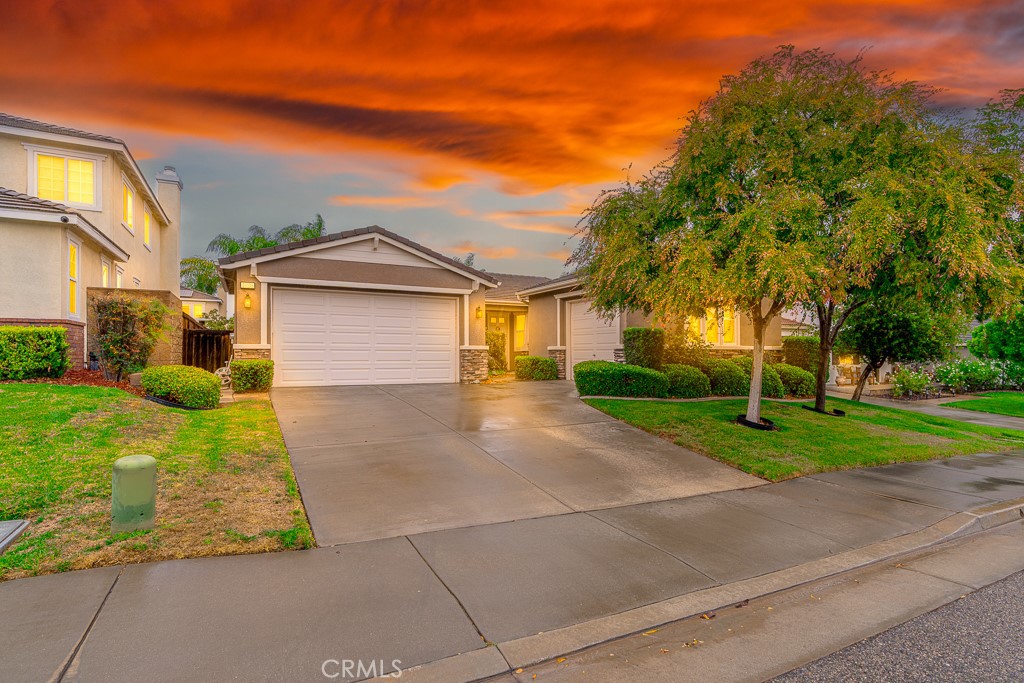 Nestled within the desirable Heritage Lakes master-planned community, this beautifully maintained single-story residence seamlessly blends luxury, comfort, and functionality. Boasting 3 spacious bedrooms and 2.5 bathrooms, this home is perfect for families, entertainers, or anyone seeking a relaxed, resort-style lifestyle
A charming front walkway leads to the welcoming entrance, flanked by TWO garages, offering ample parking and storage options. Inside, the open-concept kitchen is a true centerpiece, featuring a large island perfect for meal prep or casual dining, abundant cabinetry, a double sink, and a built-in dishwasher for convenience. The adjacent sunlit dining nook offers a cozy space for everyday meals or intimate gatherings.
The bedrooms are generously sized, with plenty of closet space, and share a well-appointed full bathroom ideal for guests or family members. The primary suite serves as a private retreat, complete with dual vanities, two oversized walk-in closets, a soaking tub, and a spacious shower—creating a true spa-like experience at home.
Step outside to the private backyard, offering endless possibilities for entertaining, relaxing, or gardening in your own outdoor oasis.
As part of the Heritage Lake community, residents enjoy access to resort-style amenities, including:
• A scenic lake perfect for paddle boating and fishing
• Serene walking trails
• A beautifully appointed clubhouse
• A state-of-the-art sports center
• Olympic-sized swimming pools, splash pads, and playgrounds
This home is more than just a place to live—it's a lifestyle. Don’t miss your opportunity to become part of this vibrant, amenity-rich community...