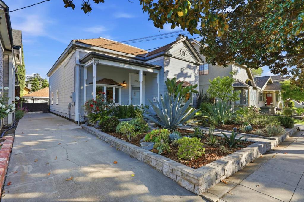 1274 Magnolia Avenue
