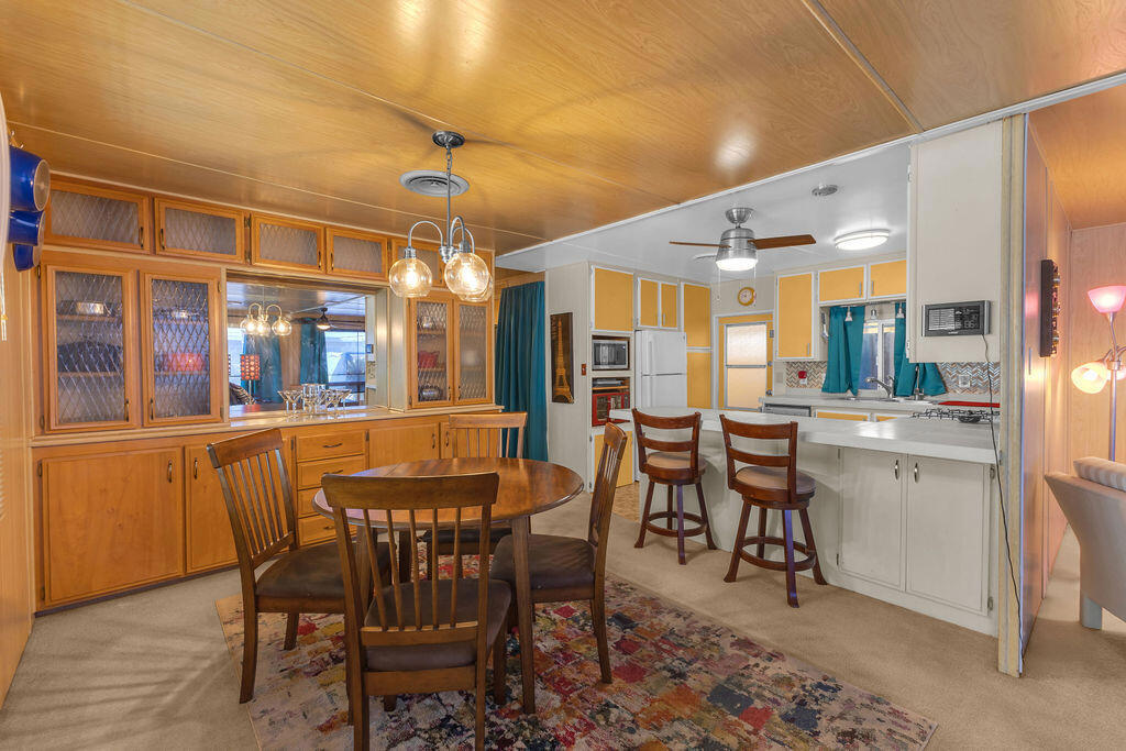 Safari Park - Manufactured In Park