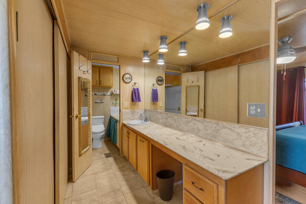 Safari Park - Manufactured In Park