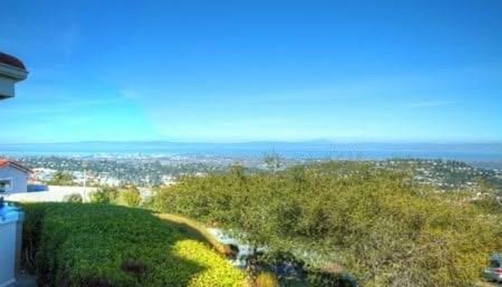 listing image 130725058778792442918