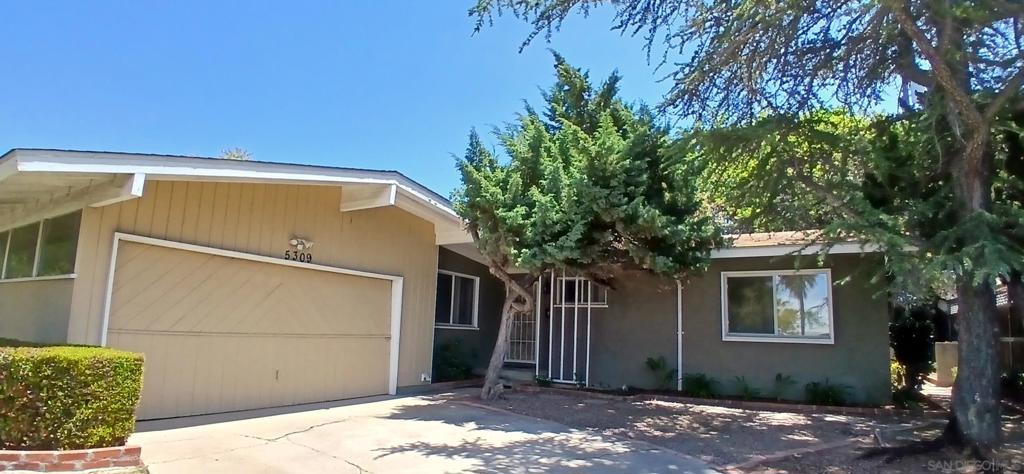 Del Cerro - Residential Lease