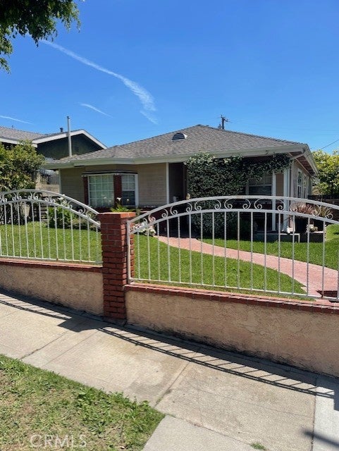 900 E Alpha Street