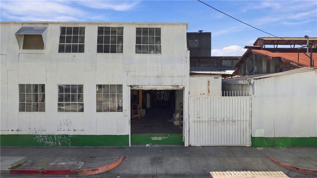 400 S Palm Avenue