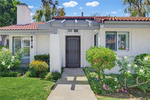 Photo of 6818 Poppyview Drive, Oak Park, CA 91377 (MLS # BB26113993)