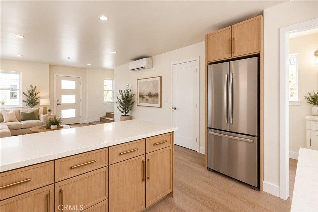 7595 Santa Ysabel