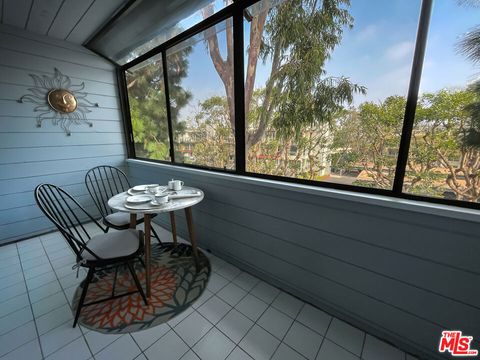 Tiny photo for 4600 Via Dolce #304, Marina Del Rey, CA 90292 (MLS # 25630485)