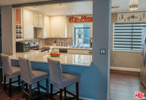 Tiny photo for 4600 Via Dolce #304, Marina Del Rey, CA 90292 (MLS # 25630485)