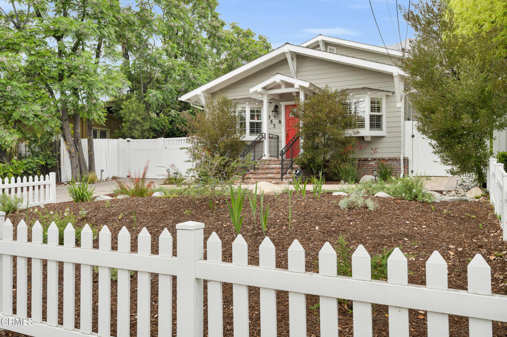 383 W Grandview Avenue