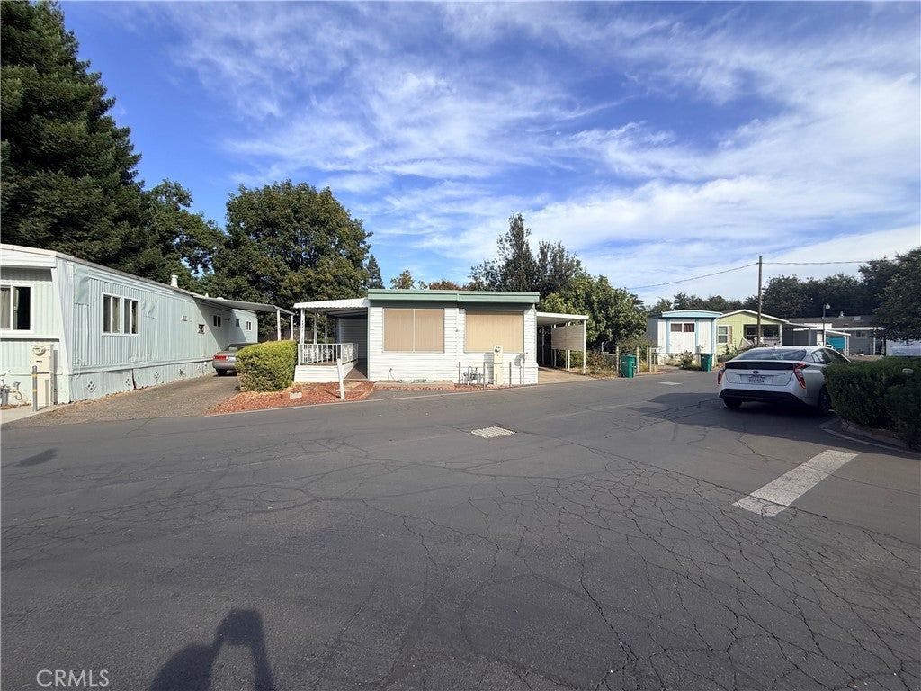 123 5 Henshaw Avenue