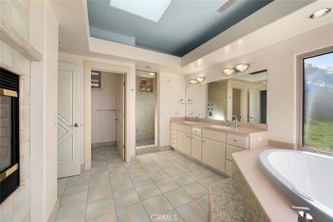 Tiny photo for 5840 Rocky Canyon Rd, Atascadero, CA 93422 (MLS # SC26003240)