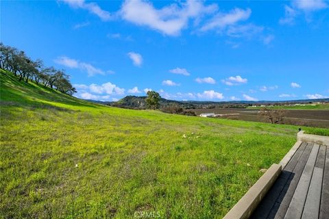 Tiny photo for 5840 Rocky Canyon Rd, Atascadero, CA 93422 (MLS # SC26003240)