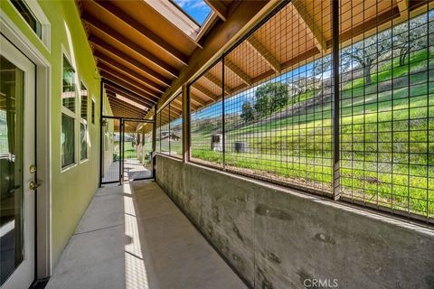 Tiny photo for 5840 Rocky Canyon Rd, Atascadero, CA 93422 (MLS # SC26003240)