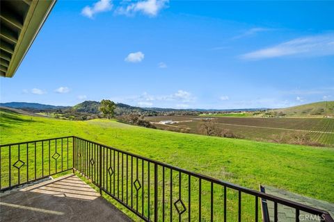 Tiny photo for 5840 Rocky Canyon Rd, Atascadero, CA 93422 (MLS # SC26003240)