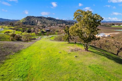 Tiny photo for 5840 Rocky Canyon Rd, Atascadero, CA 93422 (MLS # SC26003240)