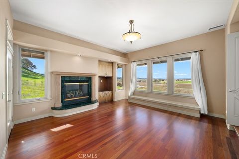 Tiny photo for 5840 Rocky Canyon Rd, Atascadero, CA 93422 (MLS # SC26003240)