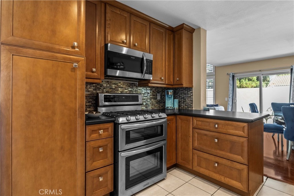 80 Almador, Irvine CA 92614 - Photo 20