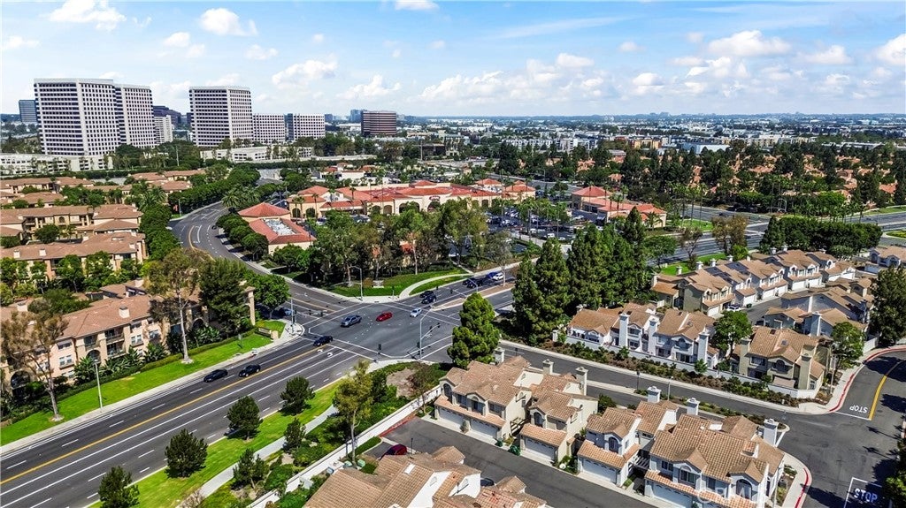 80 Almador, Irvine CA 92614 - Photo 54