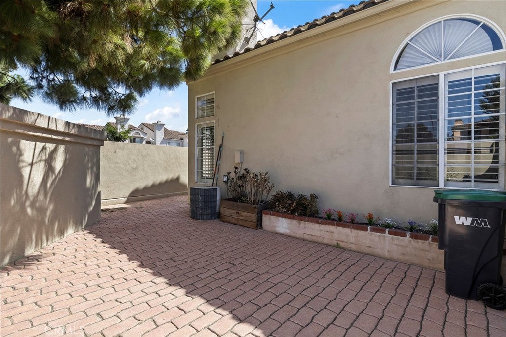 80 Almador, Irvine CA 92614 - Photo 45