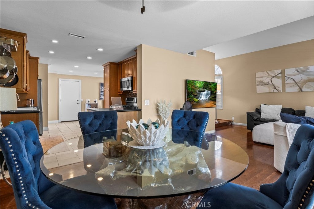 80 Almador, Irvine CA 92614 - Photo 13