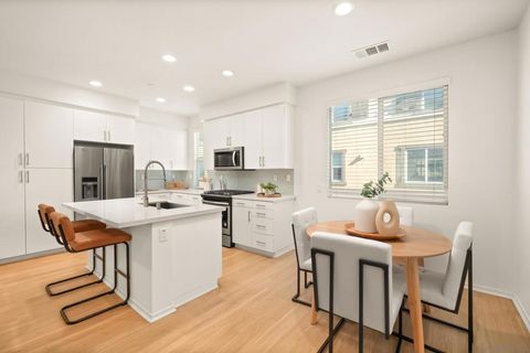 1118 Via Lucero Oceanside CA 92056