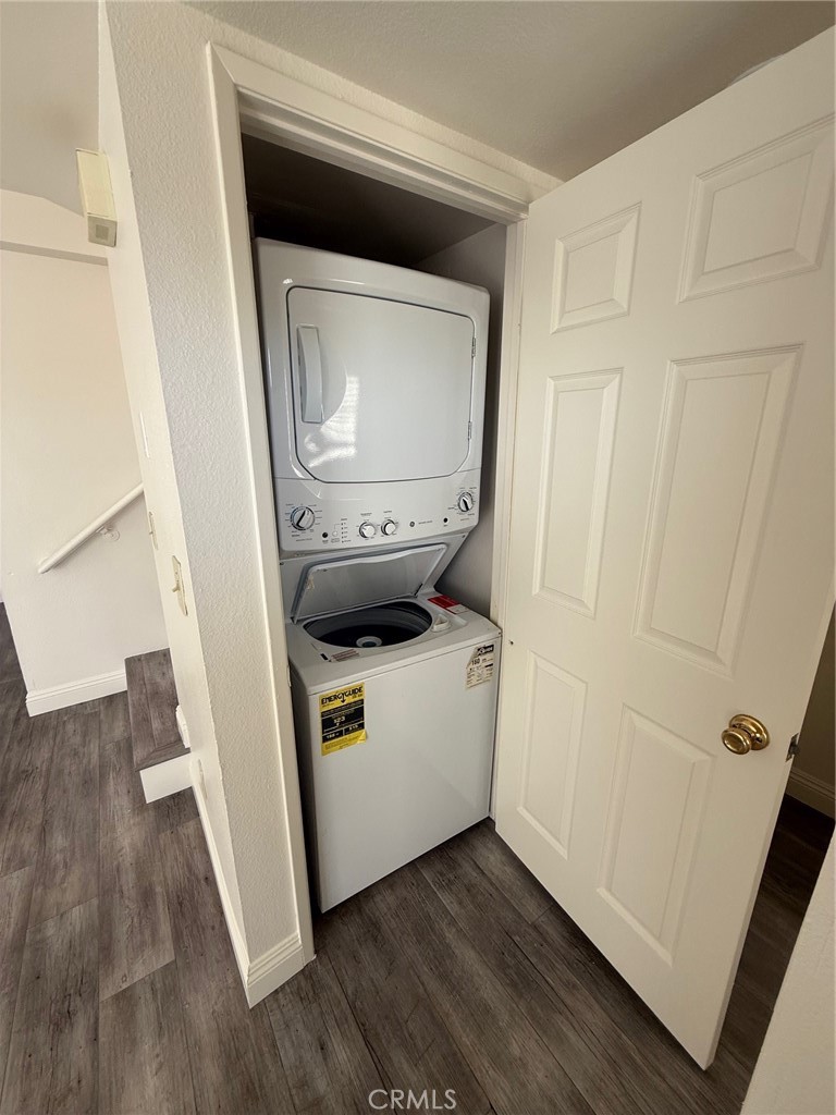 Park Tustin (PRKT) - Residential Lease