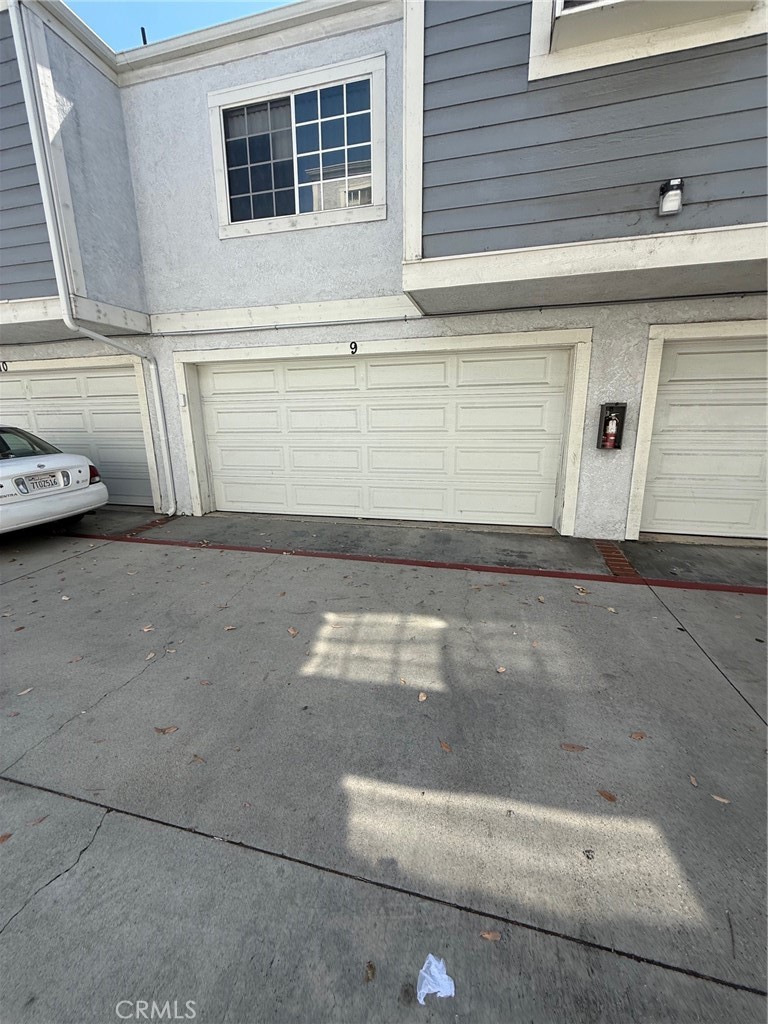 Park Tustin (PRKT) - Residential Lease