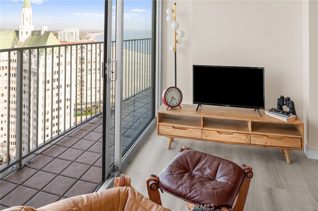 Alamitos Beach (AB) - Residential Lease