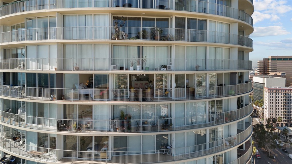 Alamitos Beach (AB) - Residential Lease
