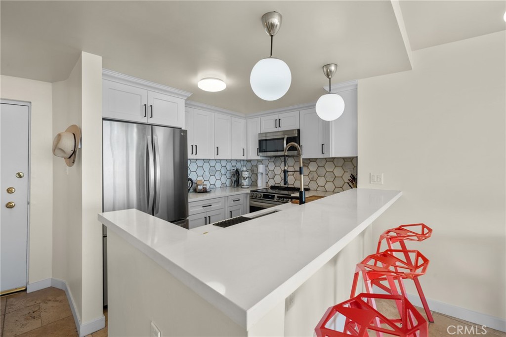 Alamitos Beach (AB) - Residential Lease
