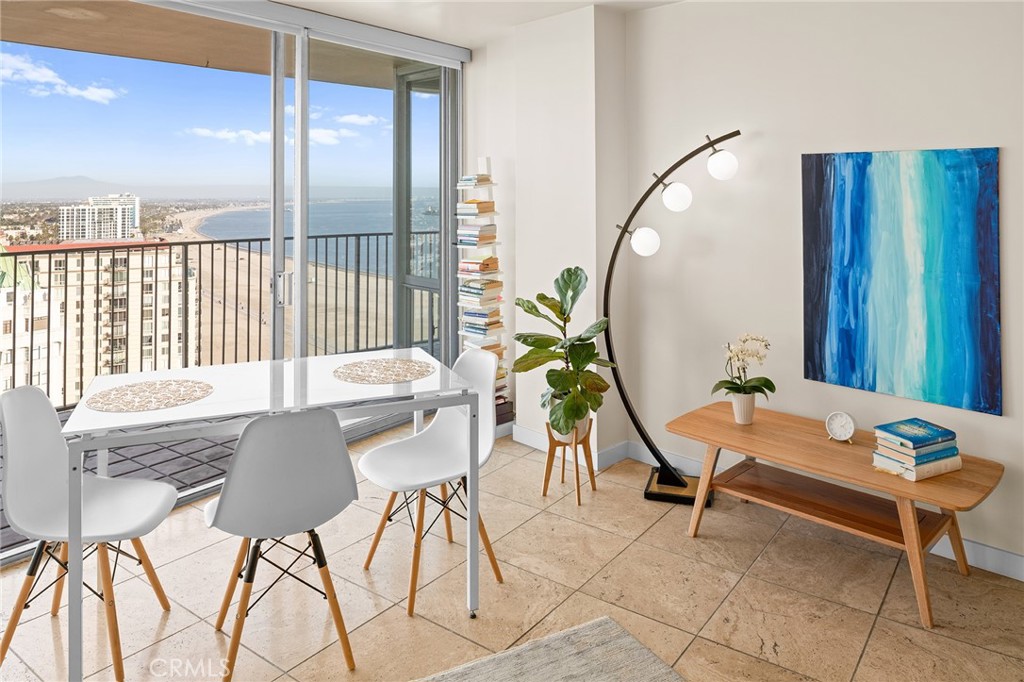 Alamitos Beach (AB) - Residential Lease