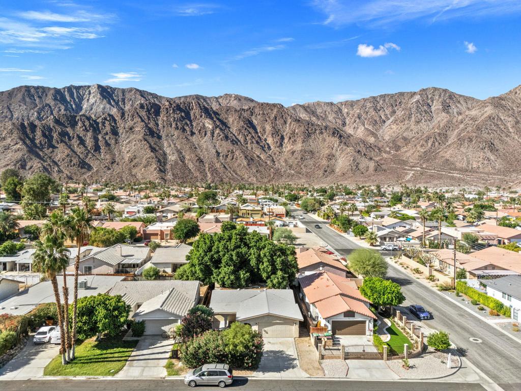 La Quinta Cove - Residential