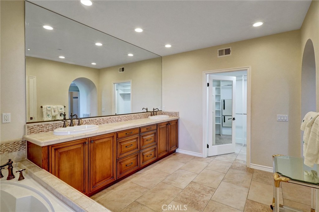 7 Tuscany, Ladera Ranch CA 92694 - Photo 33