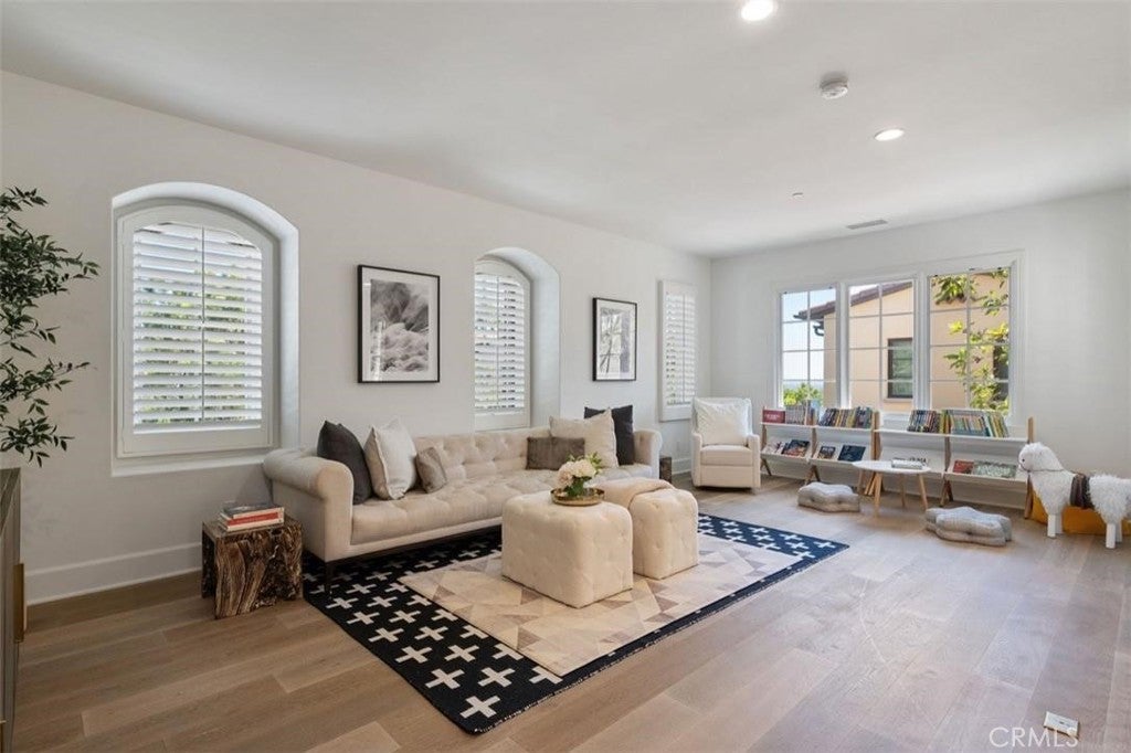 117 Andirons, Irvine CA 92602 - Photo 12
