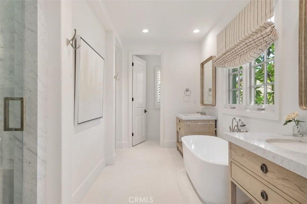 117 Andirons, Irvine CA 92602 - Photo 15