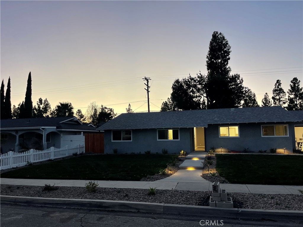 Photo of 1791 Sitka Ave, Simi Valley, CA 93063 (MLS # SR26036793)