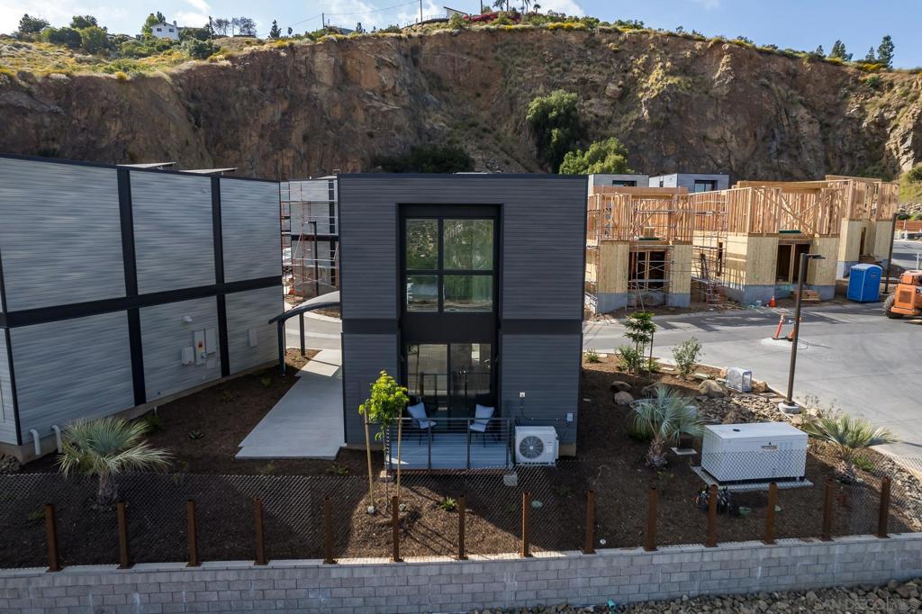 La Mesa - Residential