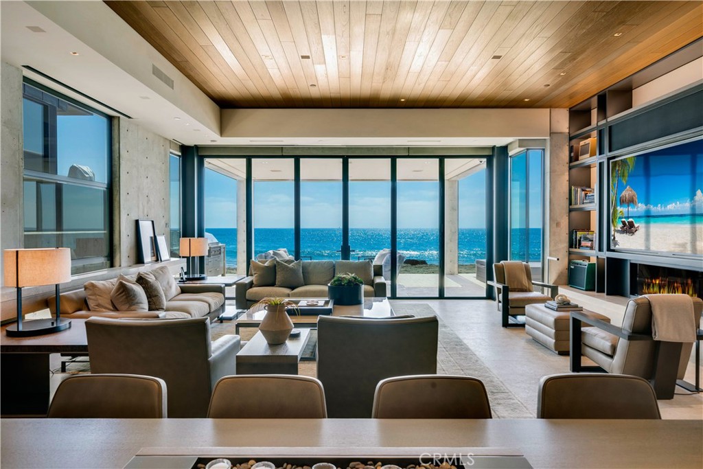 Beach Road Custom (BR) - Residential