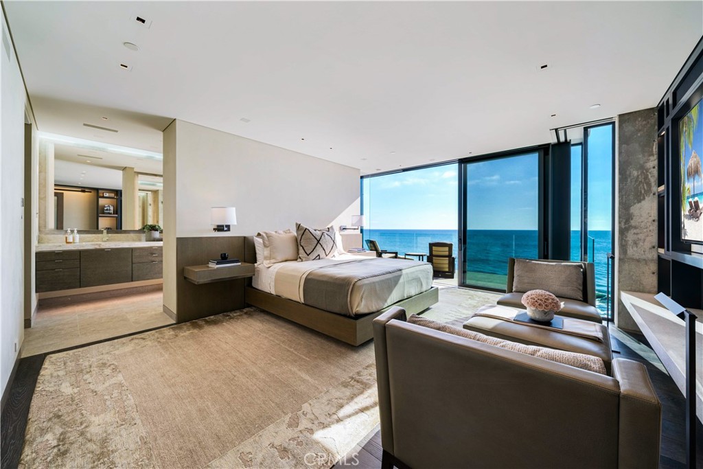 Beach Road Custom (BR) - Residential