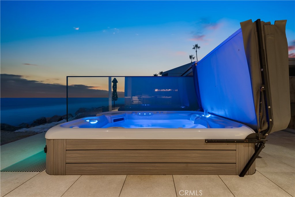 Beach Road Custom (BR) - Residential