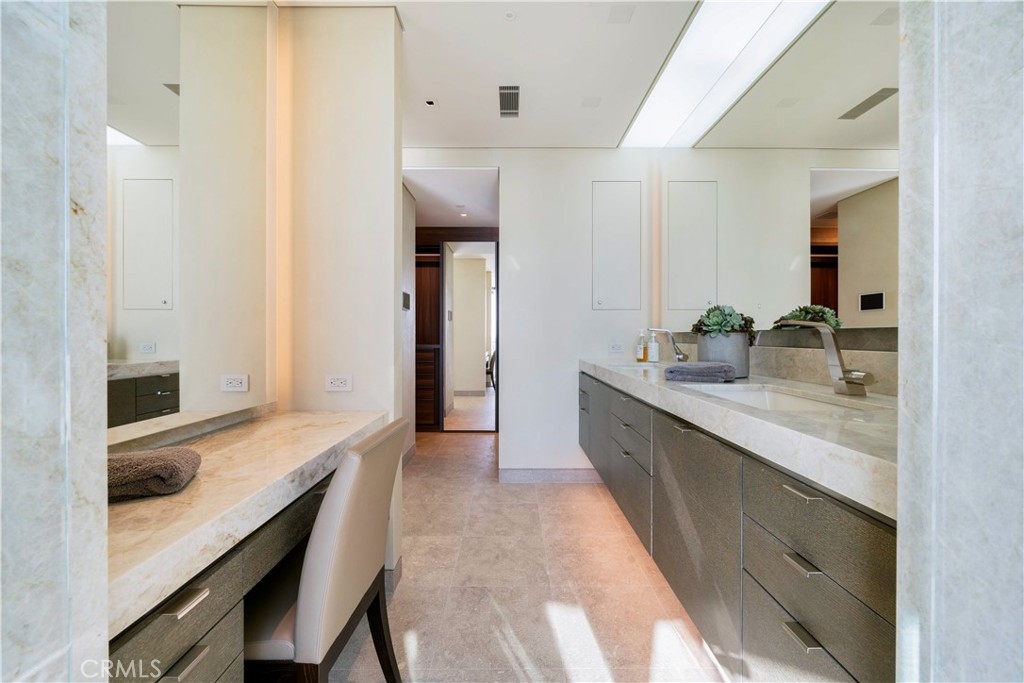 Beach Road Custom (BR) - Residential