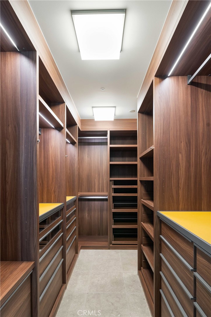 Beach Road Custom (BR) - Residential