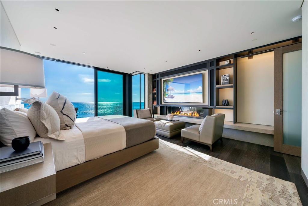 Beach Road Custom (BR) - Residential