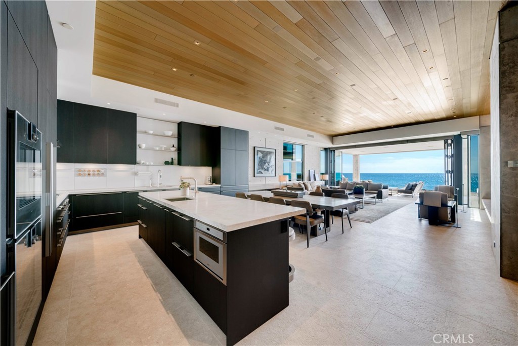 Beach Road Custom (BR) - Residential