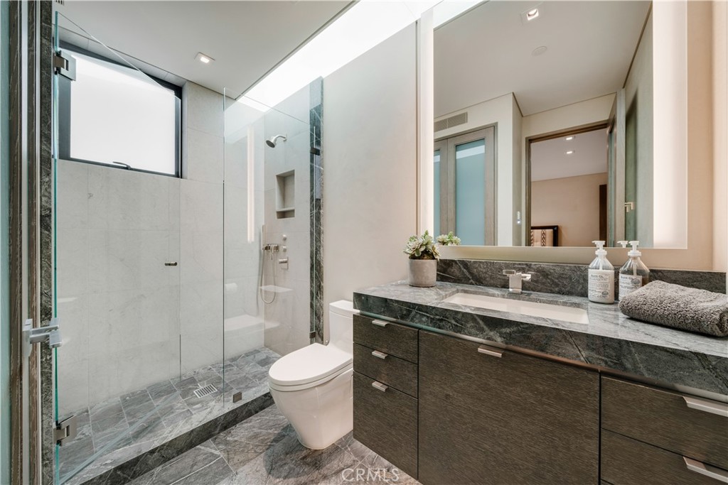 Beach Road Custom (BR) - Residential