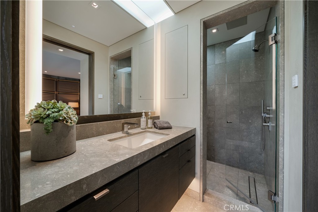 Beach Road Custom (BR) - Residential
