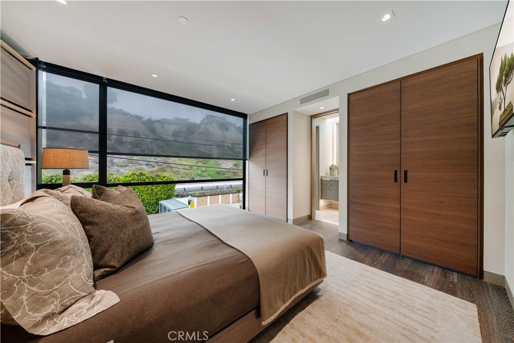 Beach Road Custom (BR) - Residential